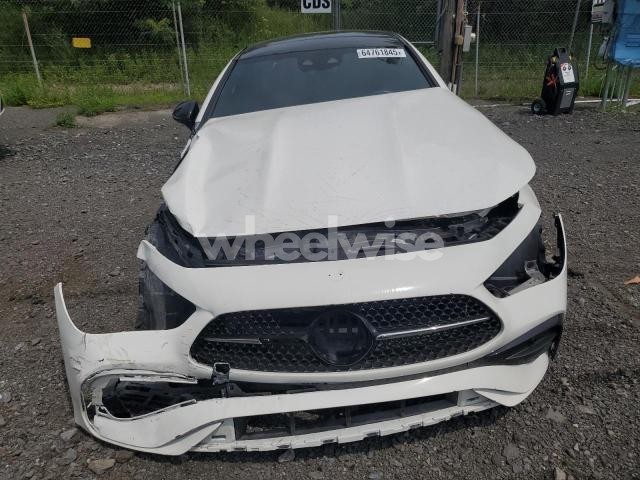 Photo 3 of 2024 MERCEDES-BENZ CLE 300 4MATIC (VIN W1KMJ4HB8RF013168)