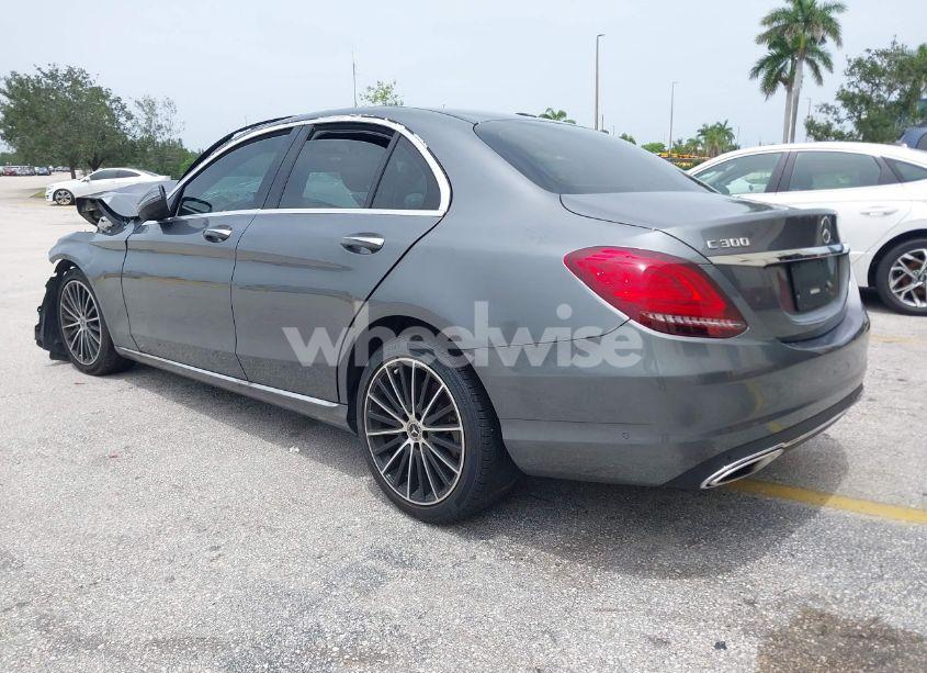 Photo 3 of 2021 Mercedes-benz C 300 (VIN W1KWF8DB6MR650672)