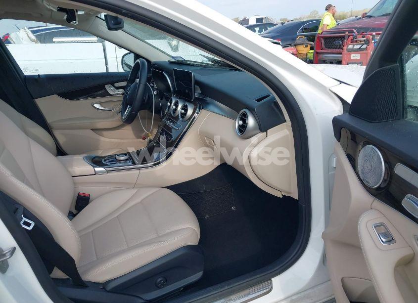 Photo 5 of 2021 Mercedes-benz C 300 SEDAN (VIN W1KWF8DB8MR639303)