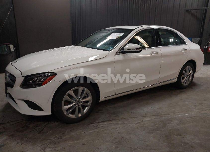 Photo 2 of 2021 Mercedes-benz C 300 4MATIC (VIN W1KWF8EB5MR635319)