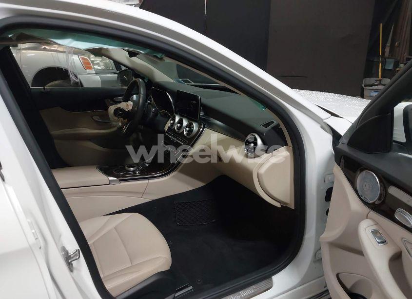 Photo 5 of 2021 Mercedes-benz C 300 4MATIC (VIN W1KWF8EB5MR635319)