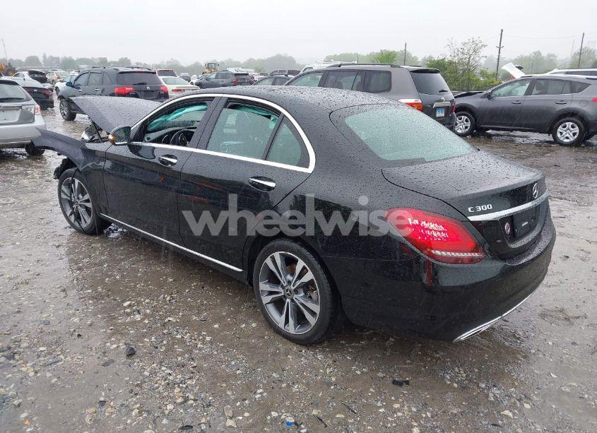 Photo 3 of 2021 Mercedes-benz C 300 4MATIC (VIN W1KWF8EB7MR643325)