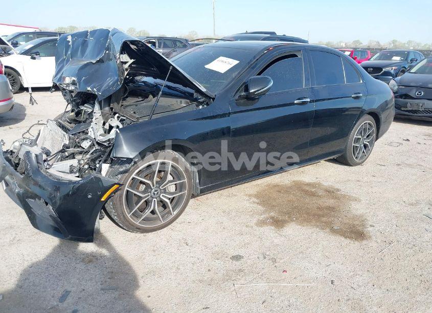 Photo 2 of 2021 Mercedes-benz E 350 (VIN W1KZF8DB9MA928704)