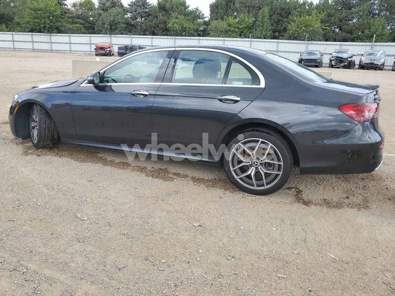 Photo 2 of 2022 MERCEDES-BENZ E 350 4MATIC (VIN W1KZF8EB9NB073254)