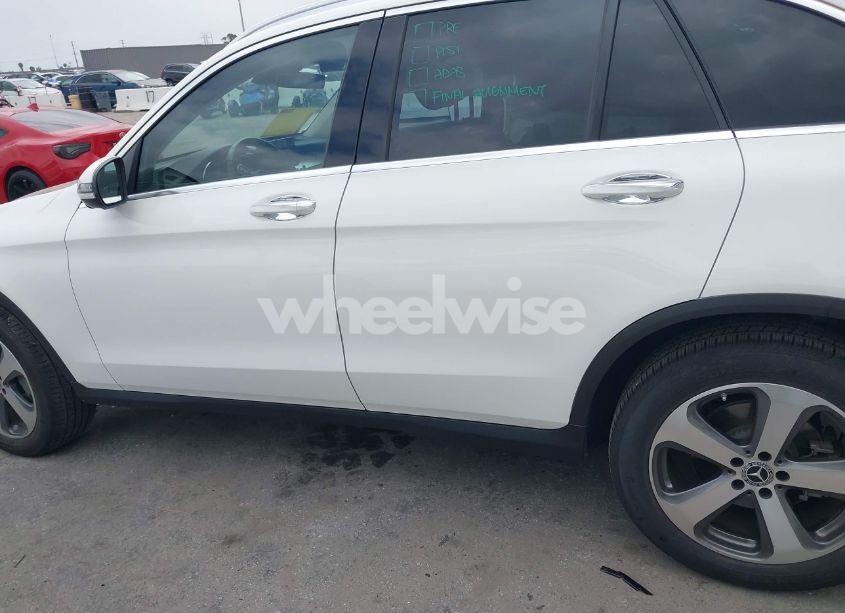 Photo 14 of 2022 Mercedes-benz Glc 300 SUV (VIN W1N0G8DB0NG080347)