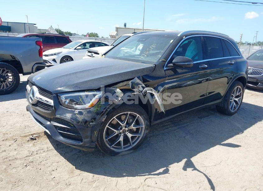 Photo 2 of 2022 Mercedes-benz Glc 300 SUV (VIN W1N0G8DB0NV346185)