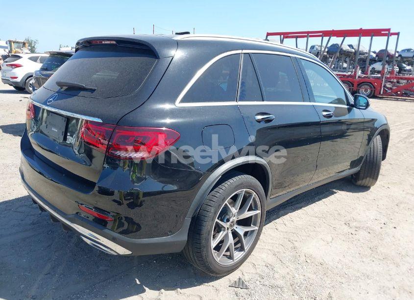 Photo 4 of 2022 Mercedes-benz Glc 300 SUV (VIN W1N0G8DB0NV346185)
