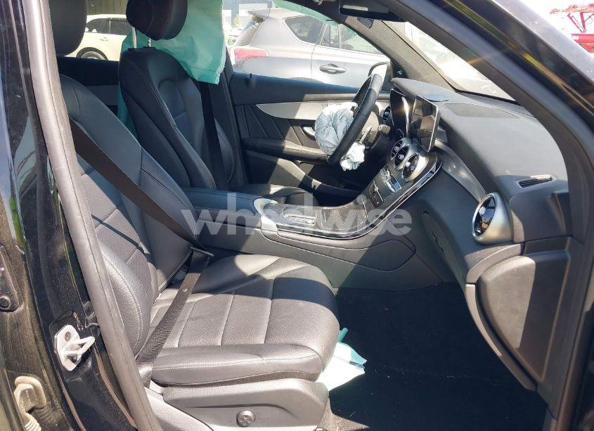 Photo 5 of 2022 Mercedes-benz Glc 300 SUV (VIN W1N0G8DB0NV346185)