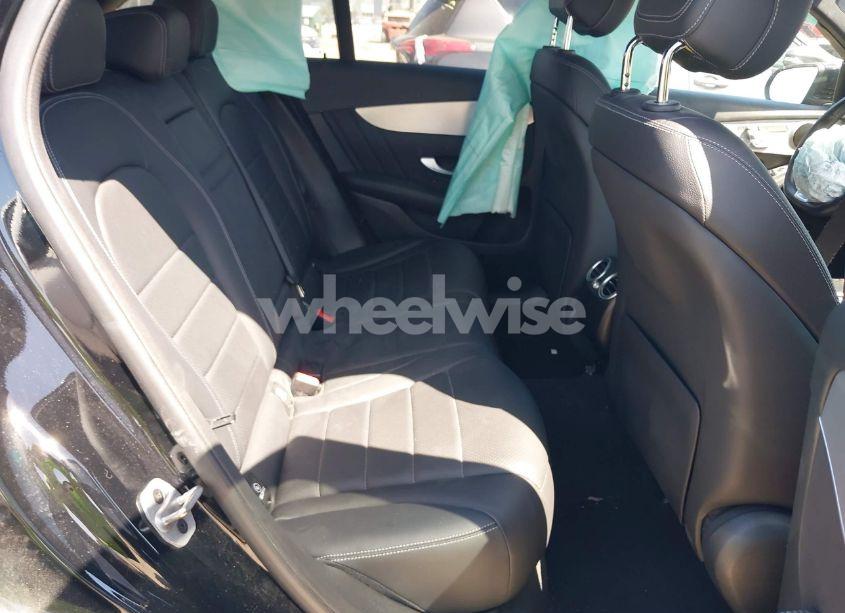 Photo 8 of 2022 Mercedes-benz Glc 300 SUV (VIN W1N0G8DB0NV346185)