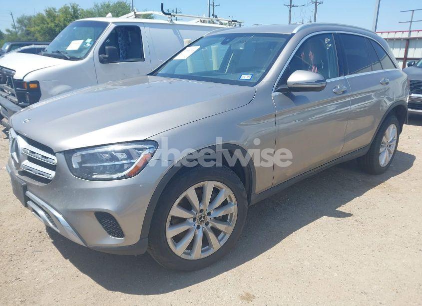 Photo 2 of 2020 Mercedes-benz Glc 300 (VIN W1N0G8DB1LF805165)