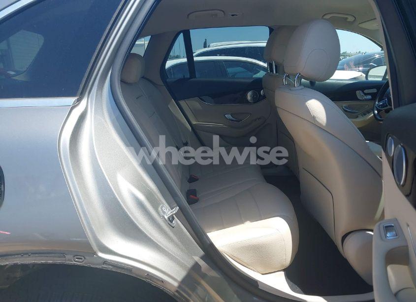 Photo 8 of 2020 Mercedes-benz Glc 300 (VIN W1N0G8DB1LF805165)