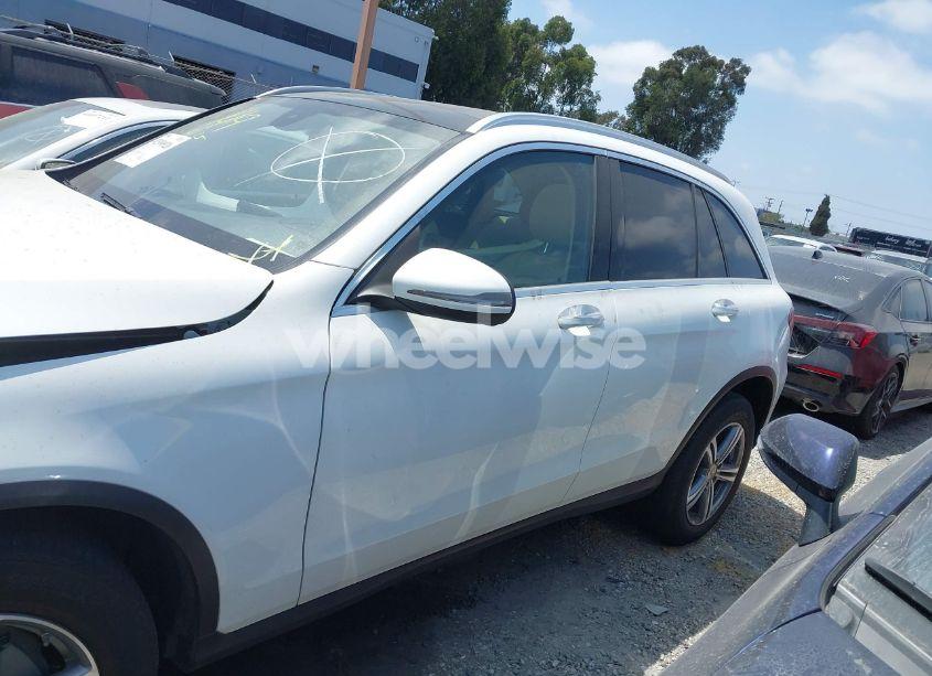 Photo 15 of 2021 Mercedes-benz Glc 300 SUV (VIN W1N0G8DB6MF874838)