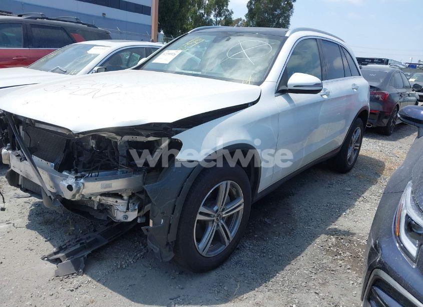 Photo 2 of 2021 Mercedes-benz Glc 300 SUV (VIN W1N0G8DB6MF874838)