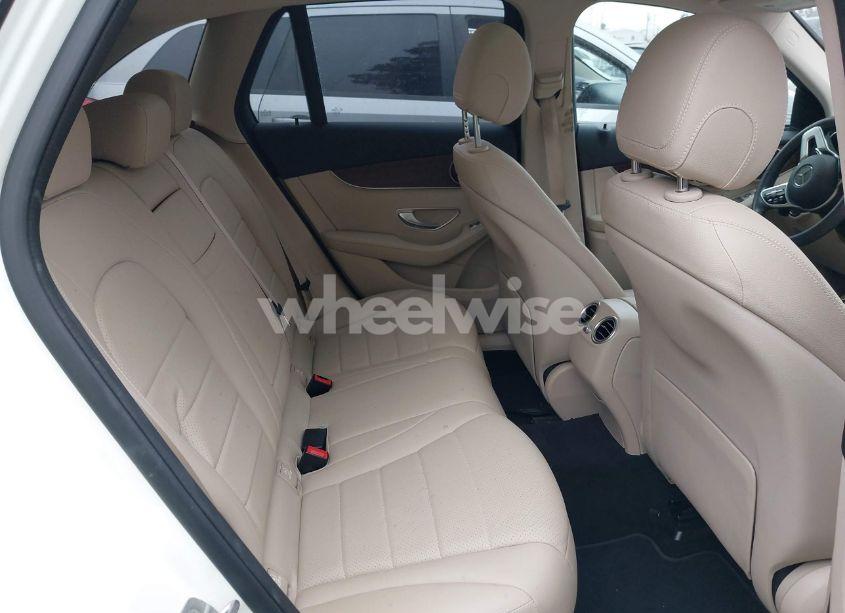 Photo 8 of 2021 Mercedes-benz Glc 300 SUV (VIN W1N0G8DB6MF874838)