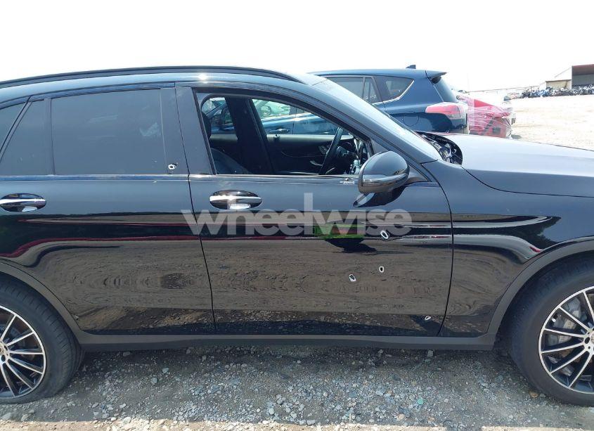 Photo 13 of 2022 Mercedes-benz Glc 300 SUV (VIN W1N0G8DB8NV351408)