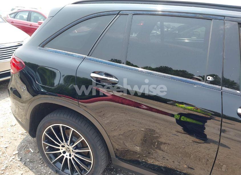 Photo 18 of 2022 Mercedes-benz Glc 300 SUV (VIN W1N0G8DB8NV351408)