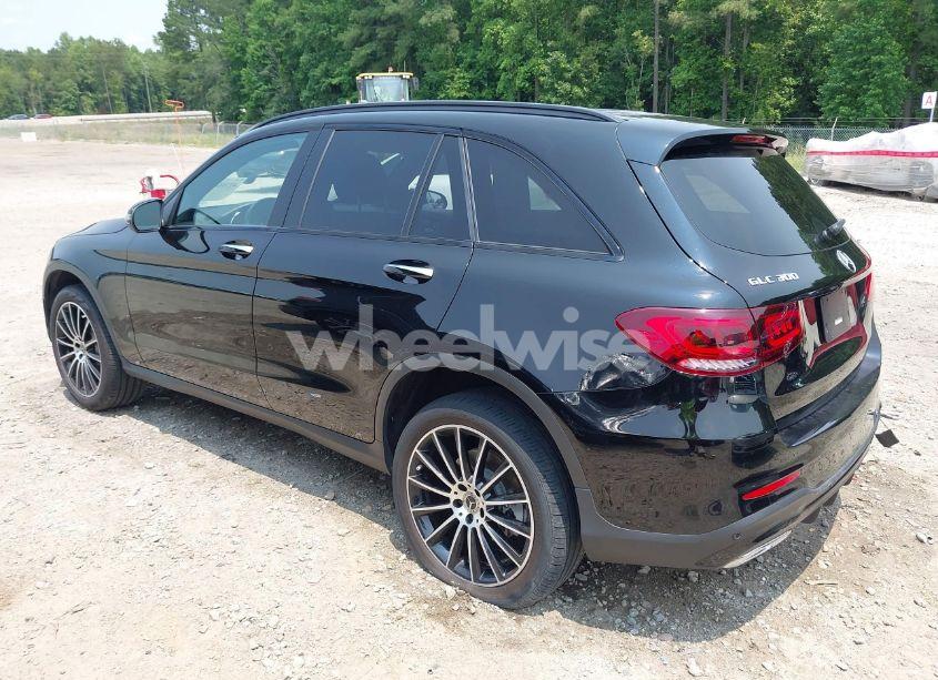 Photo 3 of 2022 Mercedes-benz Glc 300 SUV (VIN W1N0G8DB8NV351408)