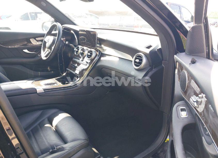 Photo 5 of 2022 Mercedes-benz Glc 300 SUV (VIN W1N0G8DB8NV351408)