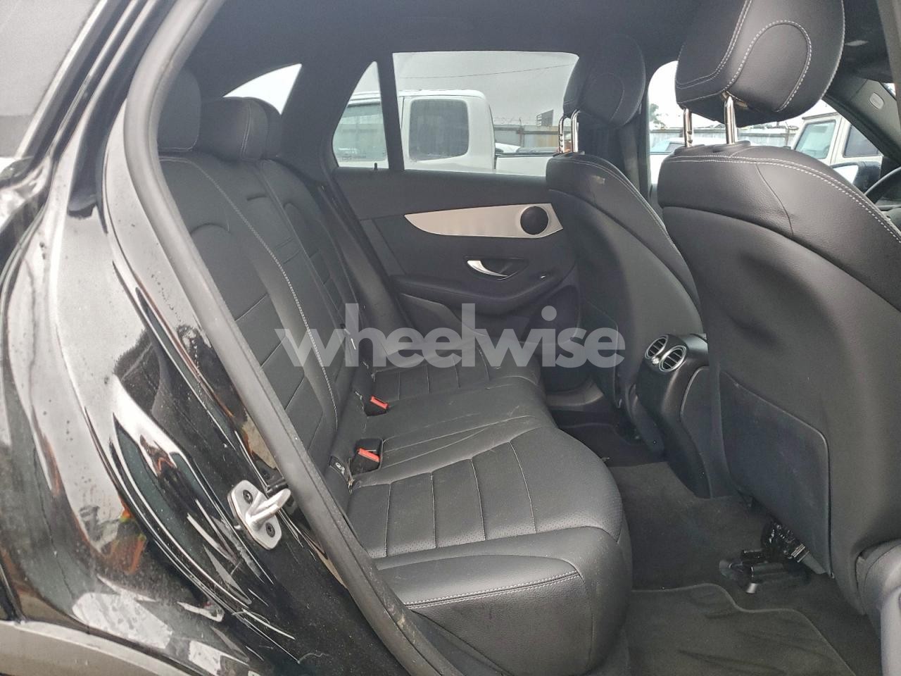 Photo 11 of 2022 MERCEDES-BENZ GLC 300 (VIN W1N0G8DB8NV400722)