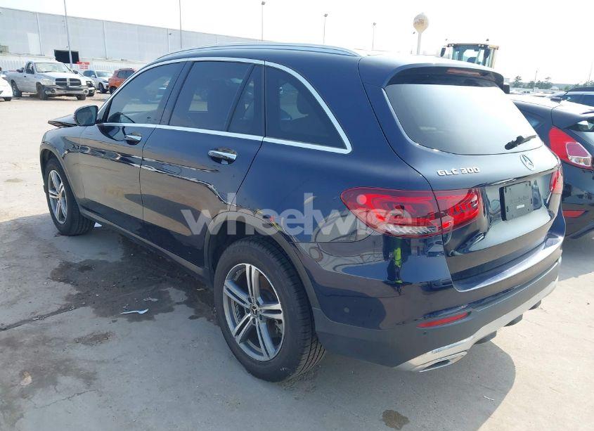 Photo 3 of 2021 Mercedes-benz Glc 300 SUV (VIN W1N0G8DB9MF880469)