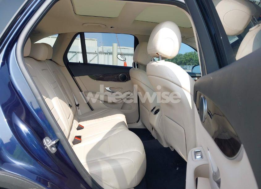 Photo 8 of 2021 Mercedes-benz Glc 300 SUV (VIN W1N0G8DB9MF880469)