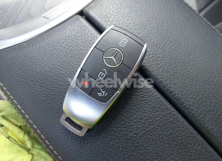 Photo 11 of 2022 Mercedes-benz Glc 300 SUV (VIN W1N0G8DBXNV370574)