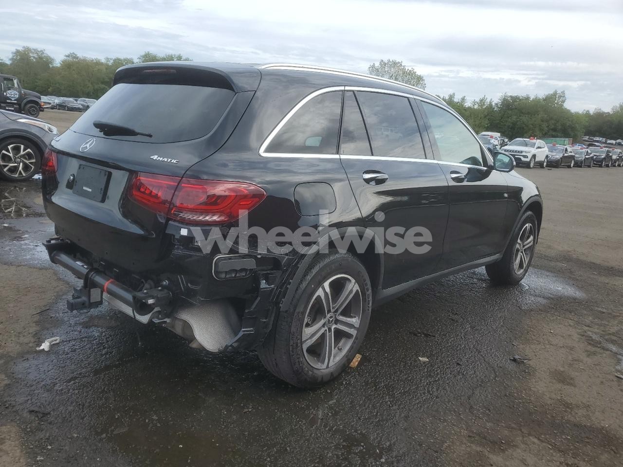 Photo 3 of 2021 MERCEDES-BENZ GLC 300 4MATIC (VIN W1N0G8EB3MF960297)