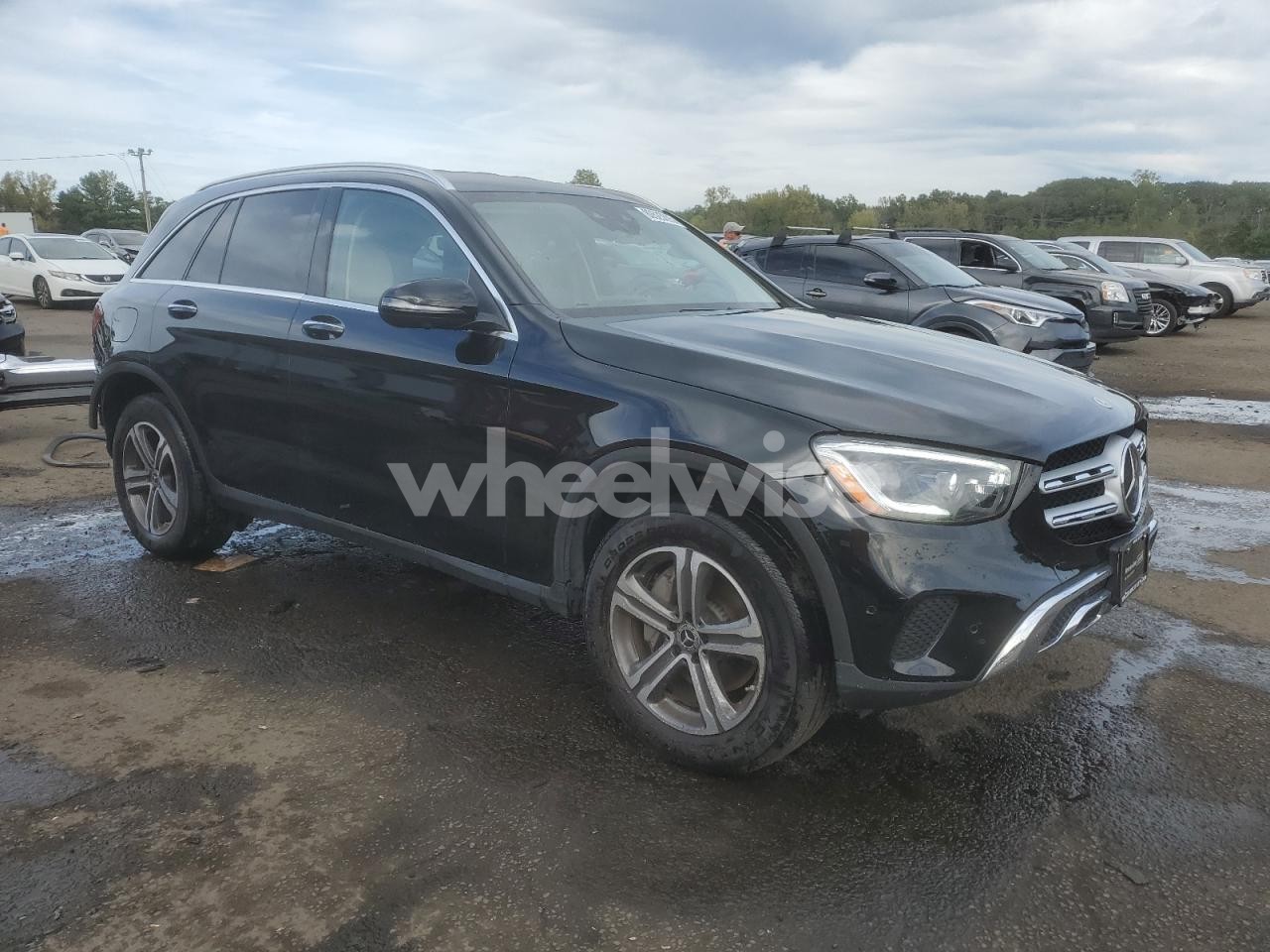 Photo 4 of 2021 MERCEDES-BENZ GLC 300 4MATIC (VIN W1N0G8EB3MF960297)