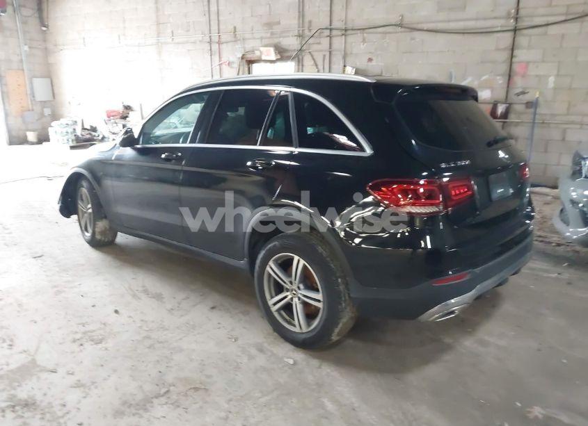 Photo 3 of 2020 Mercedes-benz Glc 300 4MATIC (VIN W1N0G8EB4LF781734)