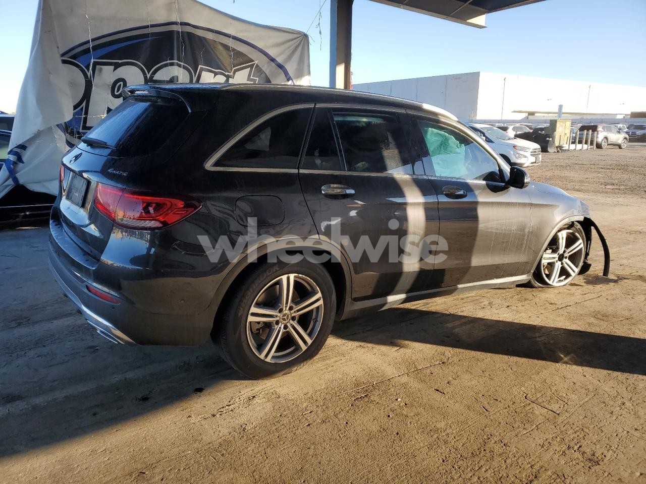 Photo 3 of 2022 MERCEDES-BENZ GLC 300 4MATIC (VIN W1N0G8EB5NV337853)