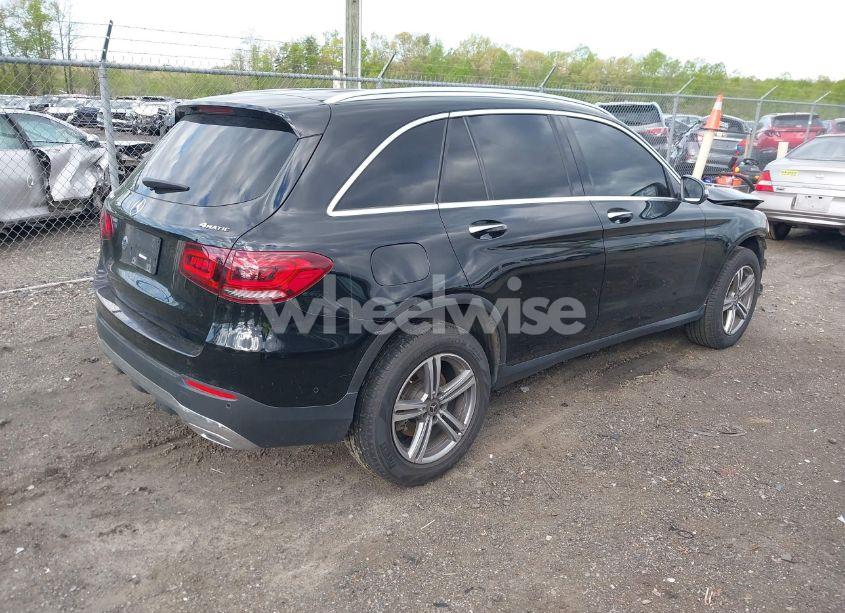 Photo 4 of 2022 Mercedes-benz Glc 300 4MATIC SUV (VIN W1N0G8EB7NV337921)