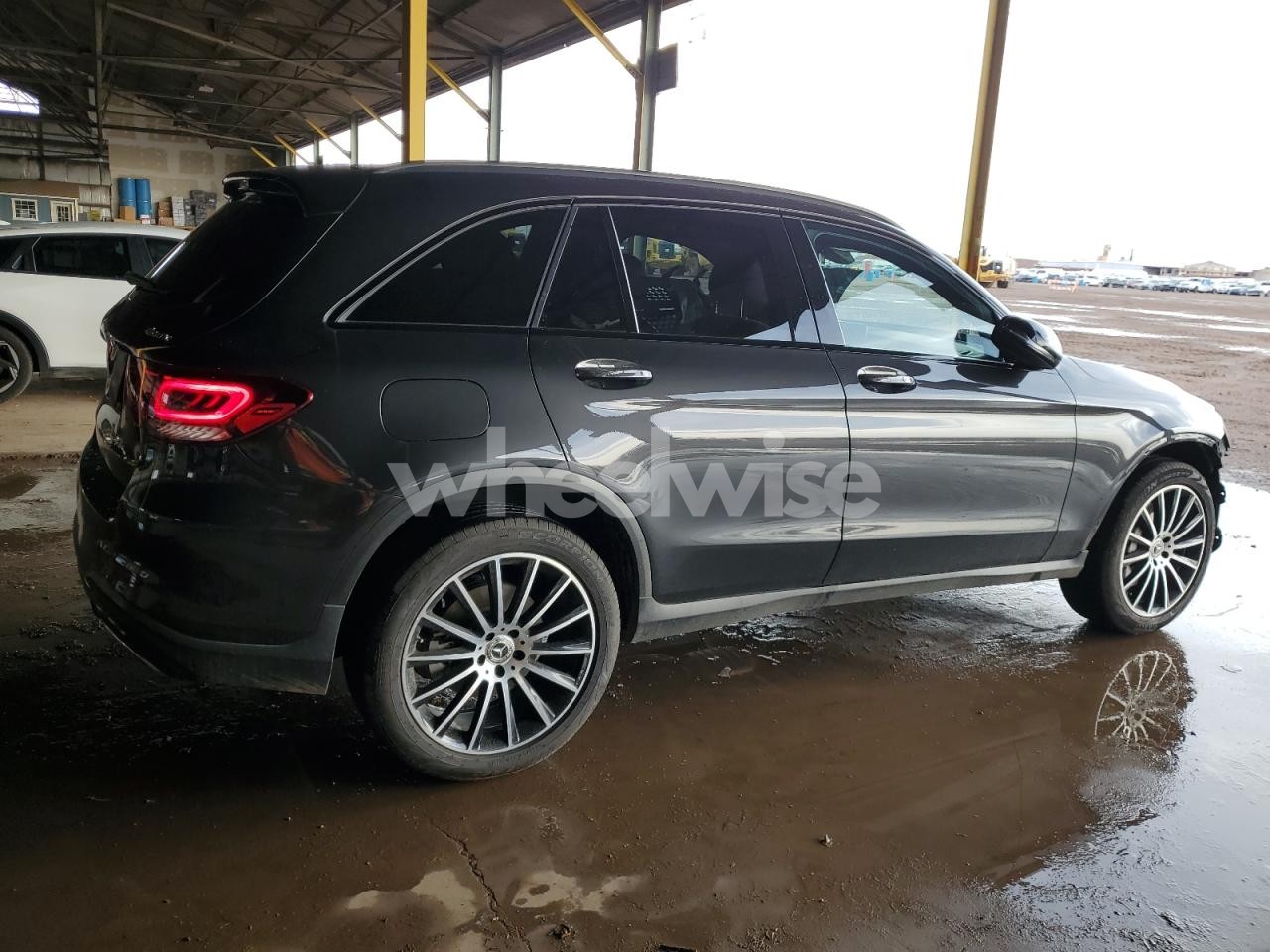 Photo 3 of 2020 MERCEDES-BENZ GLC 300 4MATIC (VIN W1N0G8EB9LF862793)
