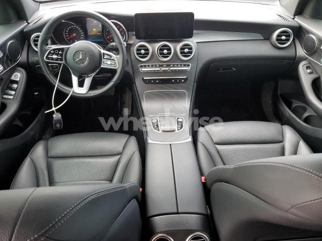 Photo 3 of 2020 MERCEDES-BENZ GLC 300 4MATIC (VIN W1N0G8EB9LV250194)