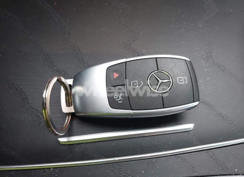 Photo 11 of 2020 Mercedes-benz Glc 300 4MATIC (VIN W1N0G8EBXLF774643)