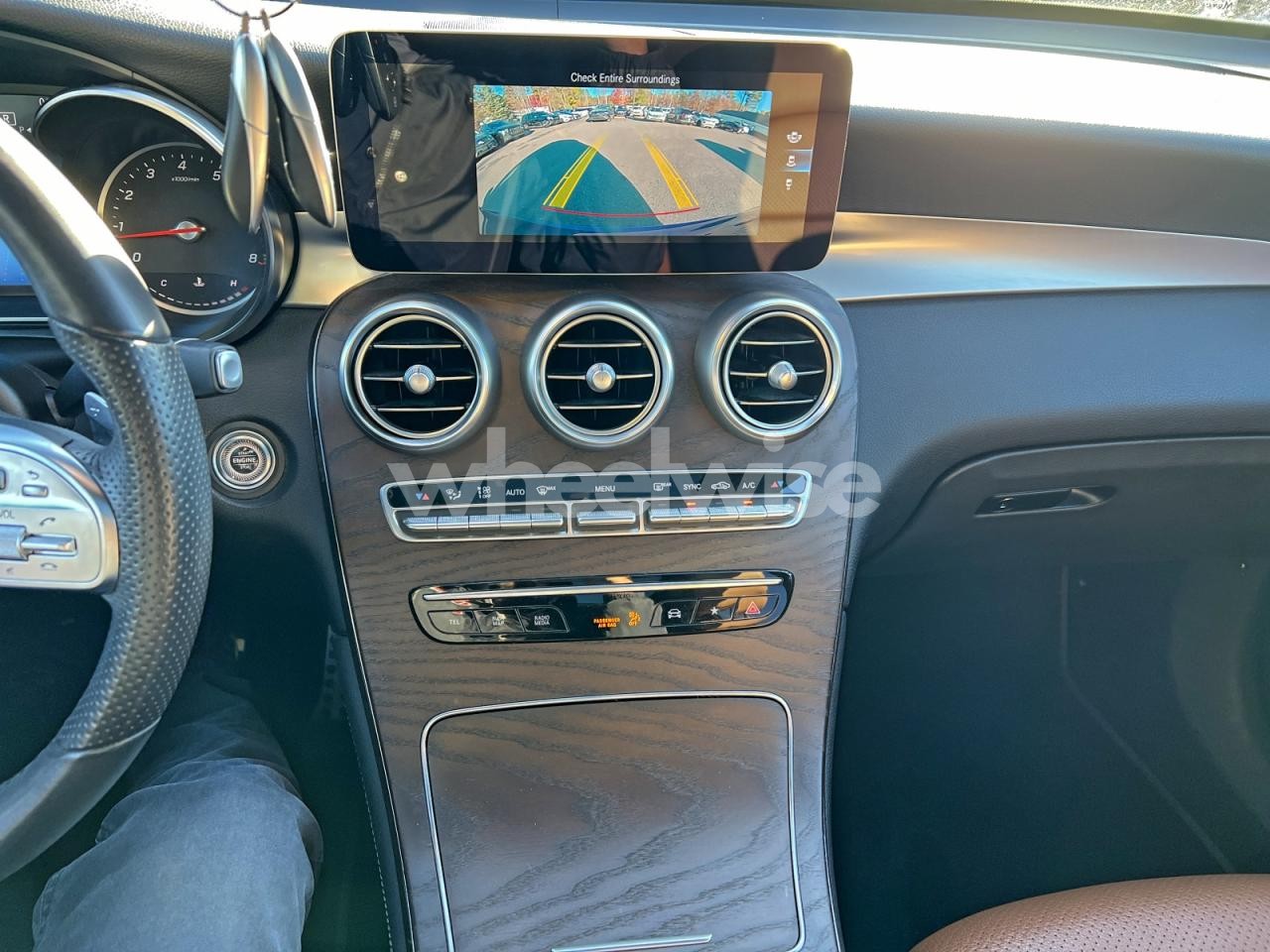 Photo 10 of 2020 MERCEDES-BENZ GLC 300 4MATIC (VIN W1N0G8EBXLF844965)