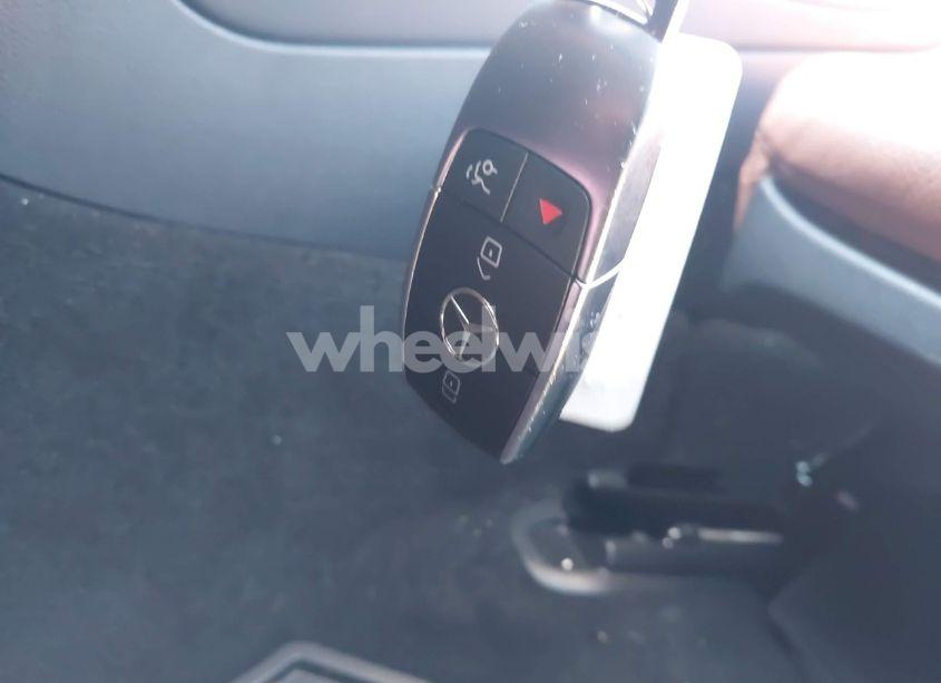 Photo 11 of 2021 Mercedes-benz Glc 300 4MATIC SUV (VIN W1N0G8EBXMF891611)