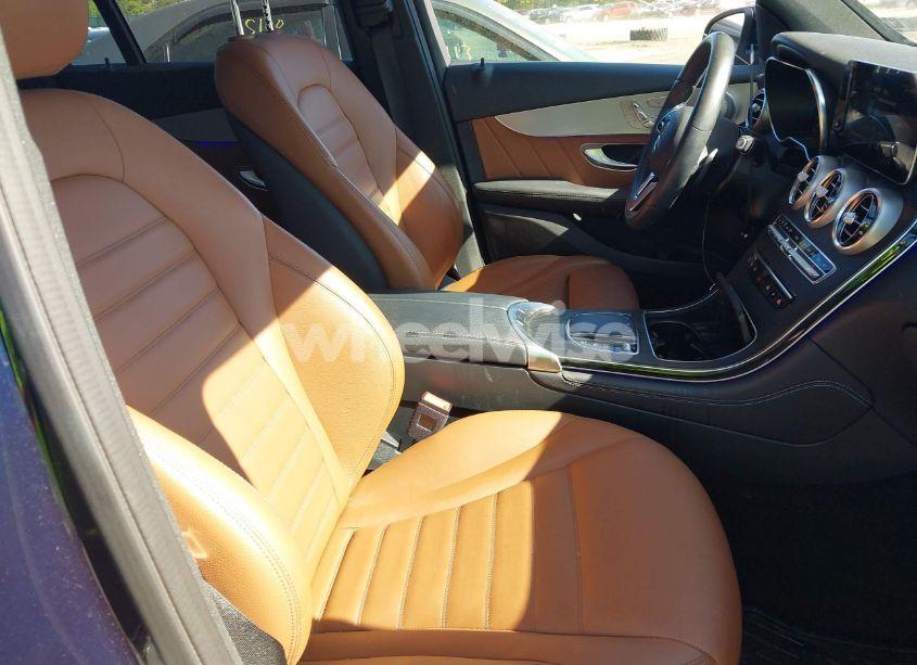 Photo 5 of 2021 Mercedes-benz Glc 300 4MATIC SUV (VIN W1N0G8EBXMF891611)