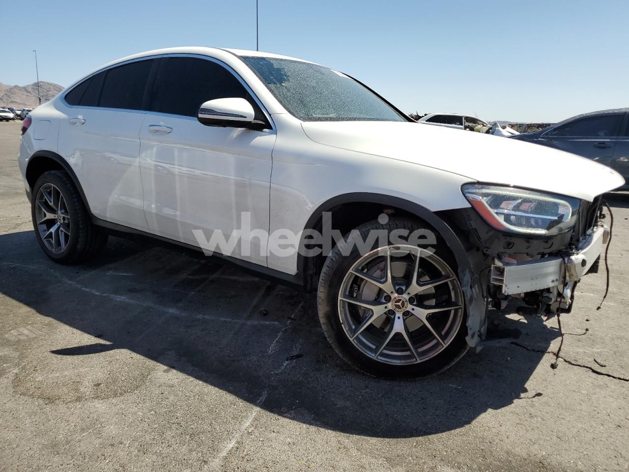 Photo 4 of 2021 MERCEDES-BENZ GLC COUPE 300 4MATIC (VIN W1N0J8EB1MG009107)