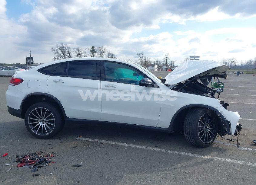 Photo 13 of 2023 Mercedes-benz Glc 300 4MATIC COUPE (VIN W1N0J8EB2PG128367)