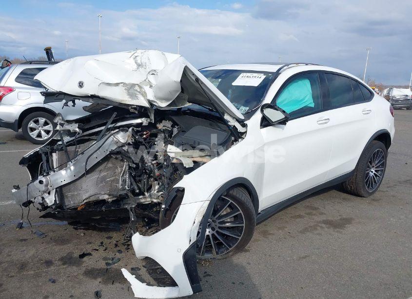 Photo 2 of 2023 Mercedes-benz Glc 300 4MATIC COUPE (VIN W1N0J8EB2PG128367)
