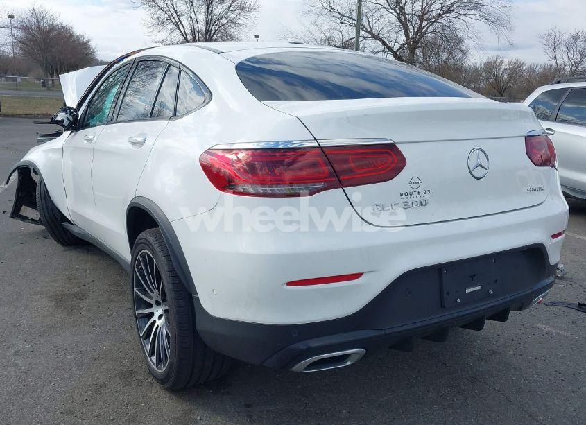 Photo 3 of 2023 Mercedes-benz Glc 300 4MATIC COUPE (VIN W1N0J8EB2PG128367)