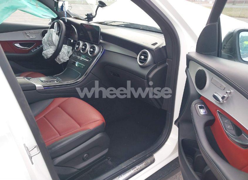 Photo 5 of 2023 Mercedes-benz Glc 300 4MATIC COUPE (VIN W1N0J8EB2PG128367)