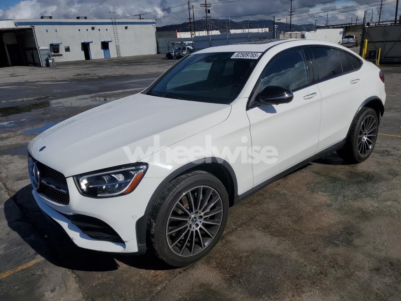2020 MERCEDES-BENZ GLC COUPE 300 4MATIC (VIN W1N0J8EB3LF858448) main photo
