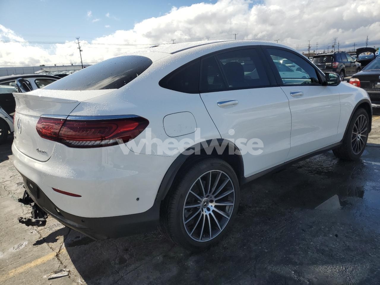 Photo 3 of 2020 MERCEDES-BENZ GLC COUPE 300 4MATIC (VIN W1N0J8EB3LF858448)