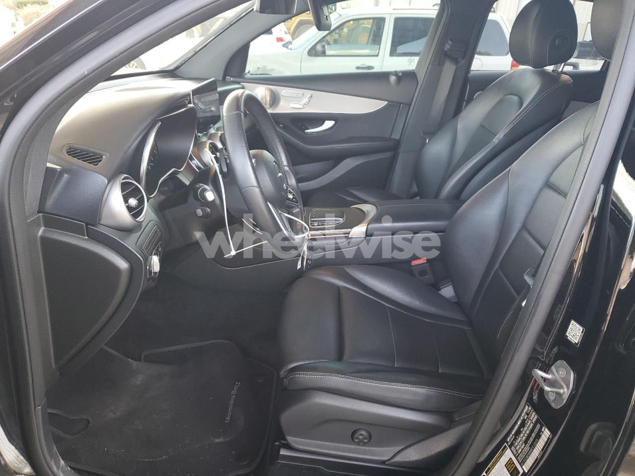 Photo 7 of 2021 MERCEDES-BENZ GLC COUPE 300 4MATIC (VIN W1N0J8EB8MF910576)