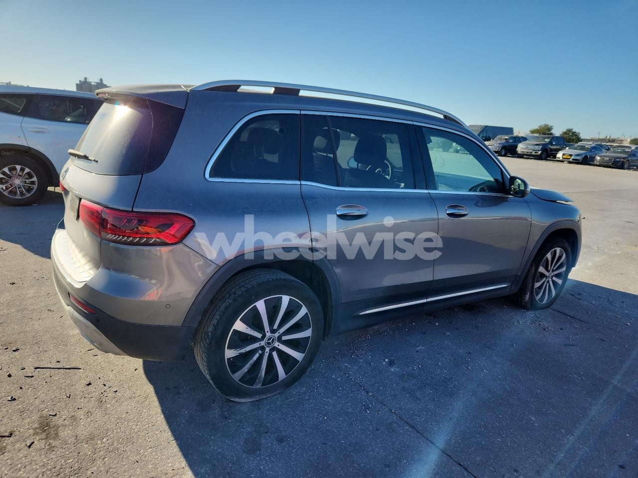 Photo 3 of 2020 MERCEDES-BENZ GLB 250 (VIN W1N4M4GB0LW040643)