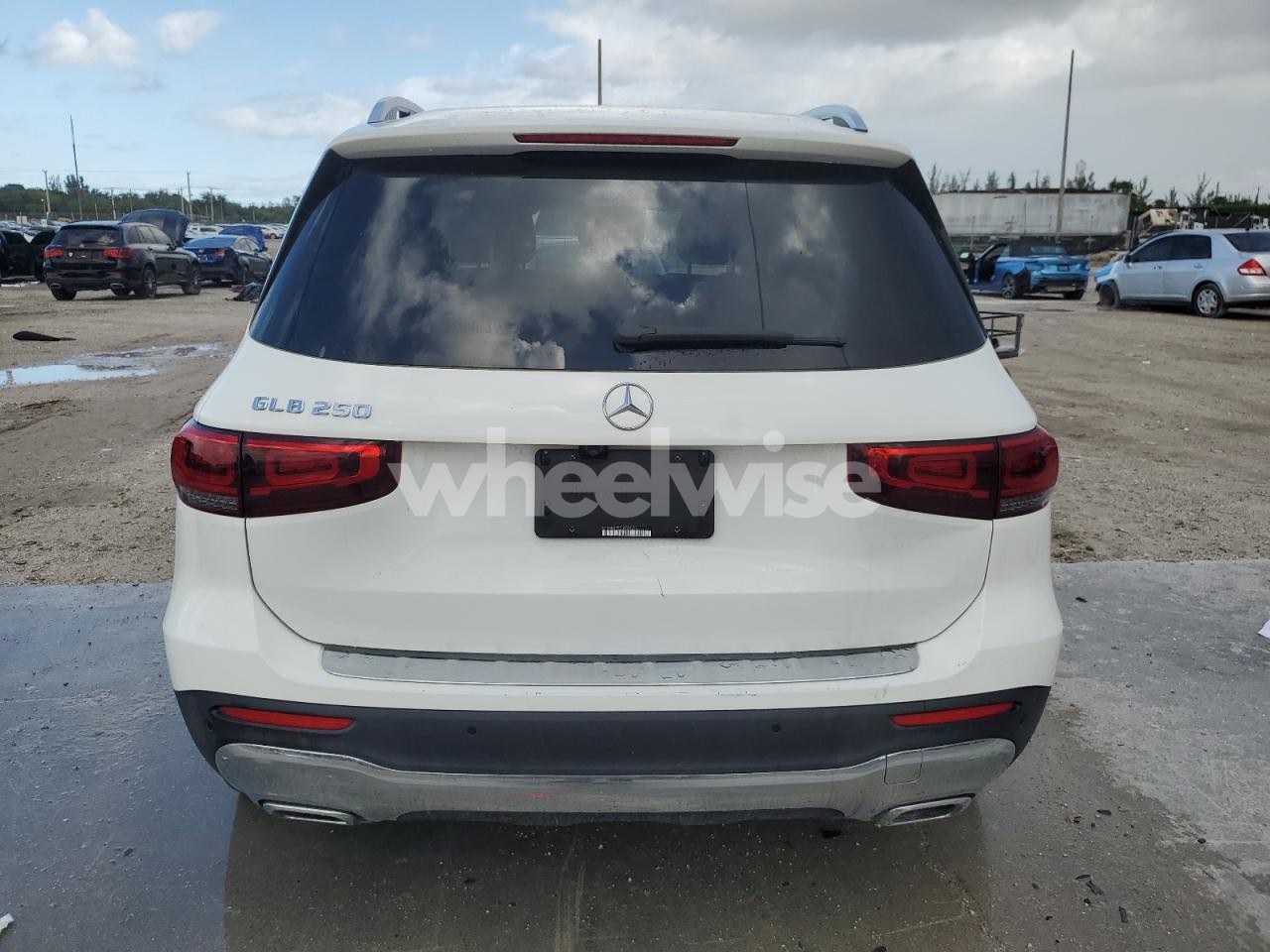 Photo 6 of 2020 MERCEDES-BENZ GLB 250 (VIN W1N4M4GB2LW021270)
