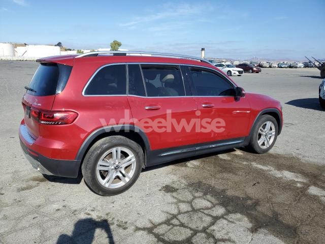 Photo 3 of 2021 MERCEDES-BENZ GLB 250 4MATIC (VIN W1N4M4HB1MW131341)
