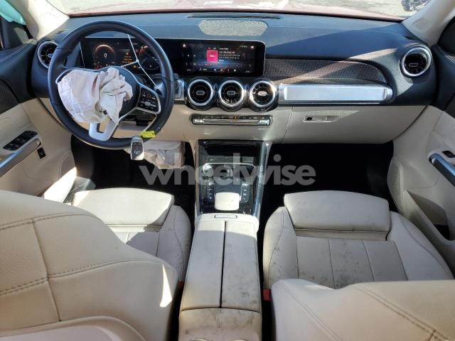 Photo 5 of 2021 MERCEDES-BENZ GLB 250 4MATIC (VIN W1N4M4HB1MW131341)