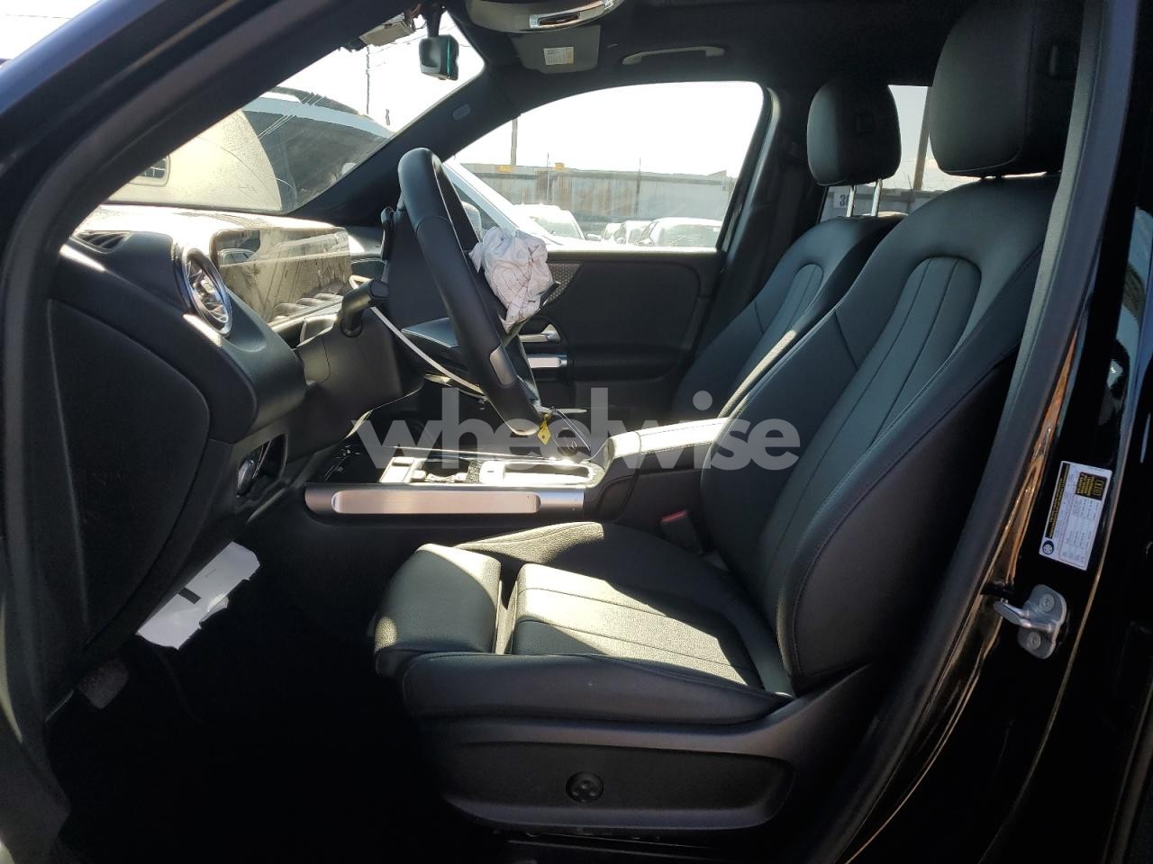 Photo 7 of 2025 MERCEDES-BENZ GLB 250 4MATIC (VIN W1N4M4HB1SW389128)